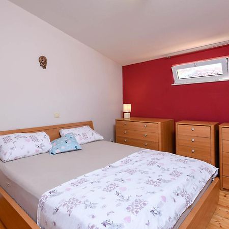 Apartments Karla Orebić Chambre photo
