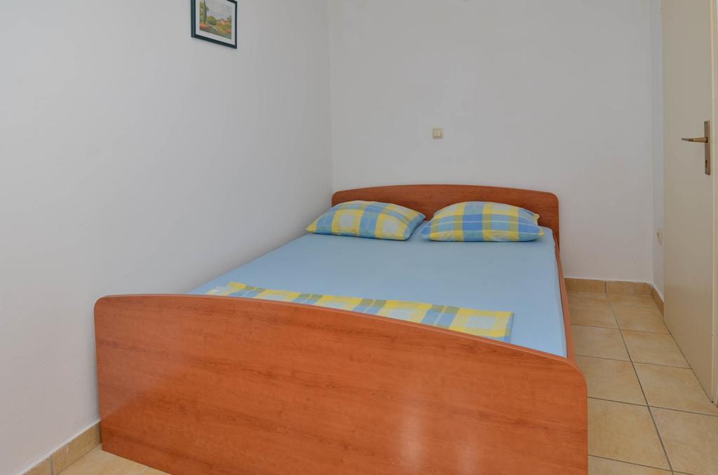 Apartments Karla Orebić Chambre photo