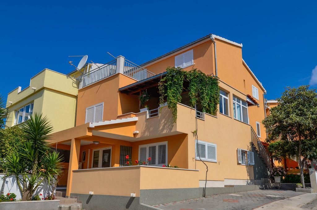 Apartments Karla Orebić Chambre photo