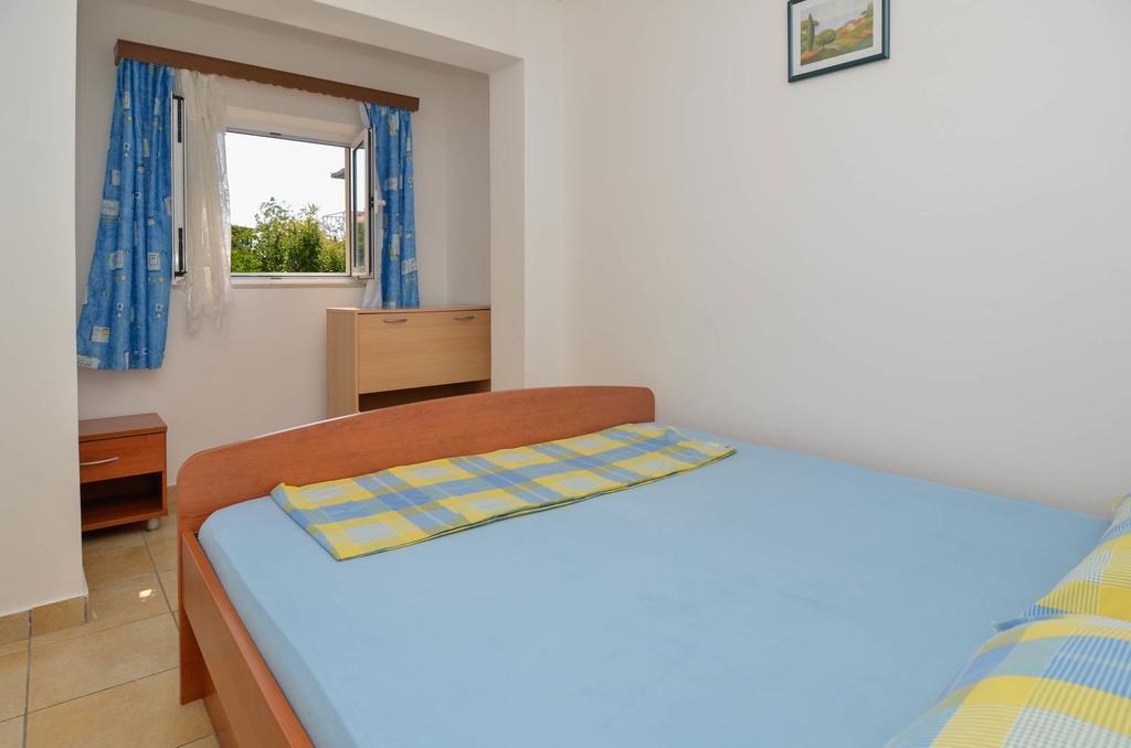 Apartments Karla Orebić Chambre photo